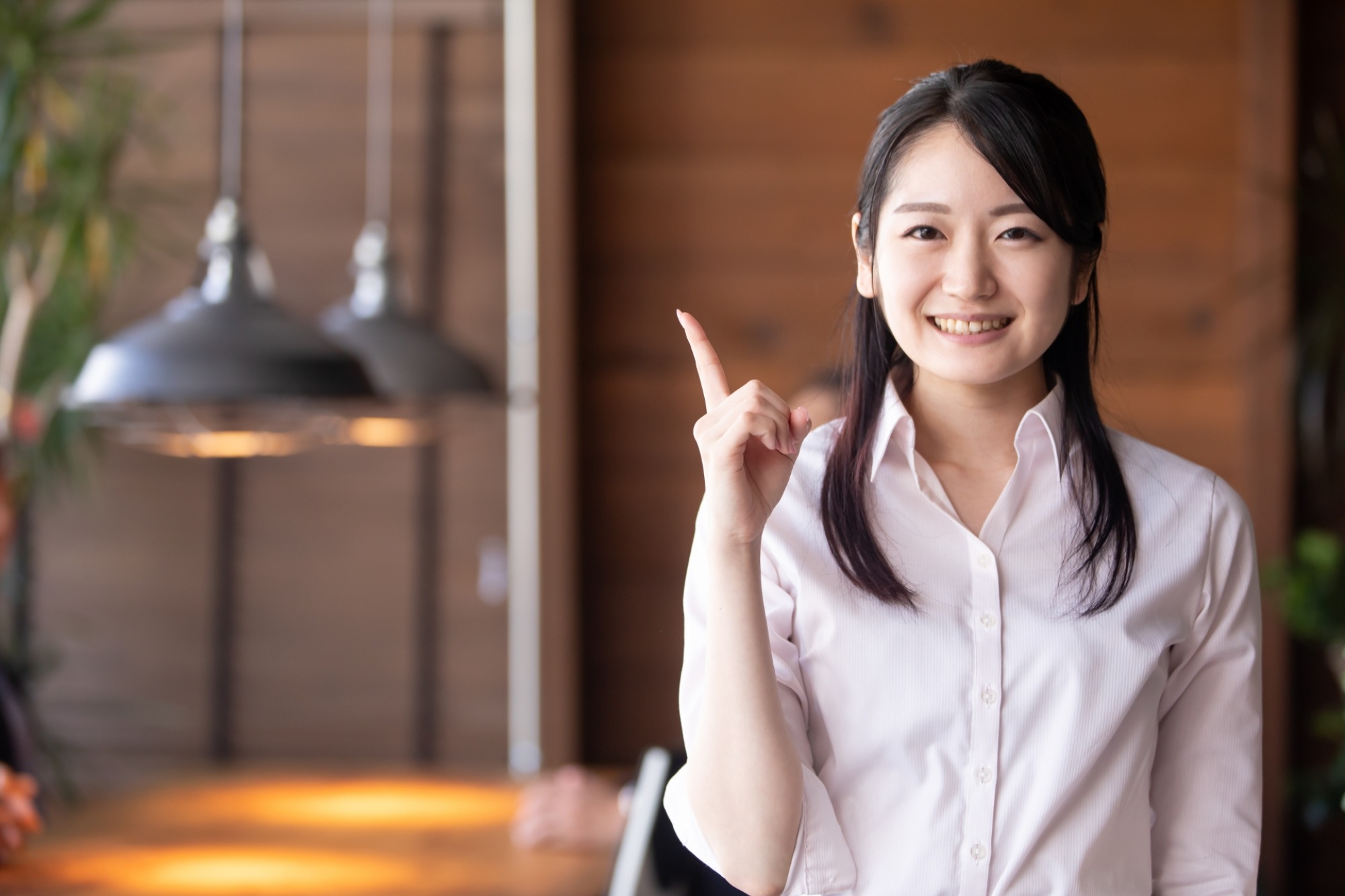 【愛知県豊田市トヨタ町】時短・土日休み!副業・Wワークにオススメ!社内飲食店ホール◎落ち着いた雰囲気で勤務♪/OK-362
